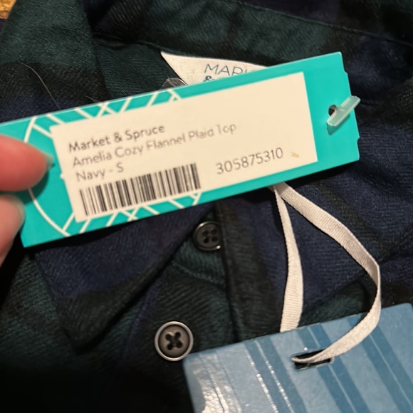 Market and Spruce Amelia Cozy Flannel Plaid Top - Picture 5 of 6